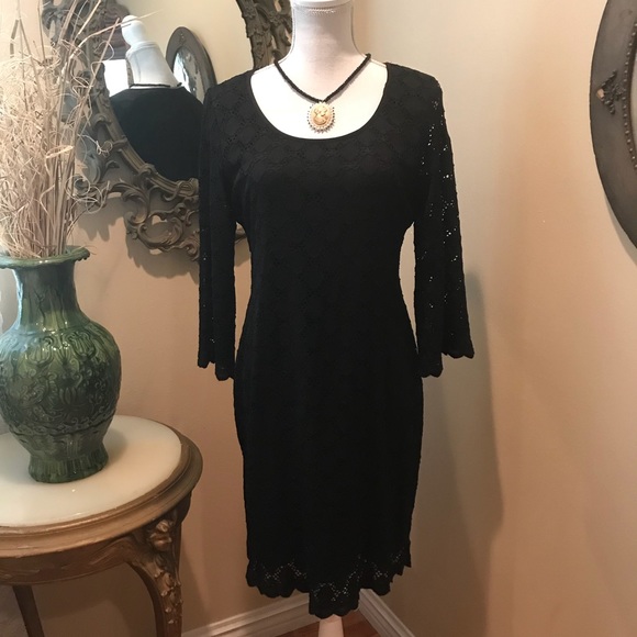 ⭐️RONNI NICOLE DRESS ⭐️STRETCH LACE OVERLAY ⭐️ - Picture 1 of 7